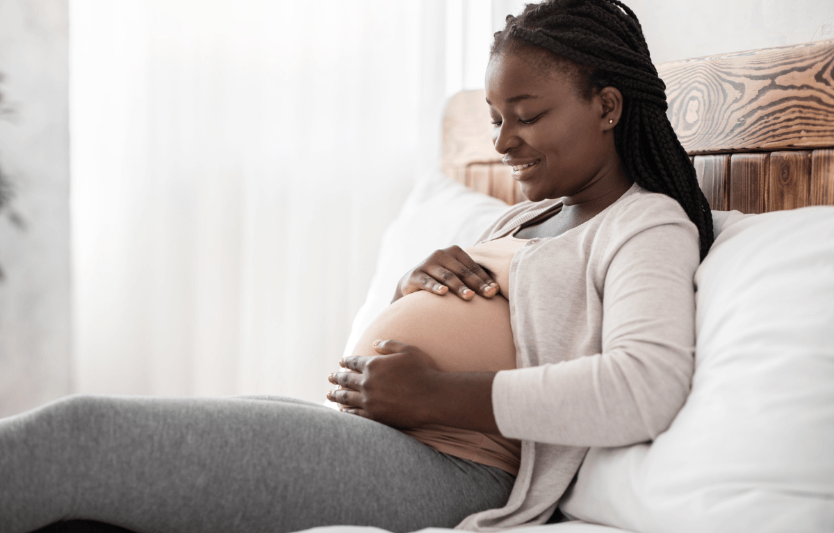 pregnant women discovering ingredients to avoid when pregnant