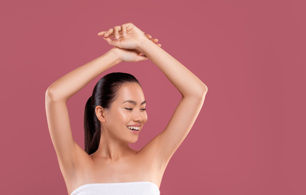 Happy pregnancy women using safe deoderant